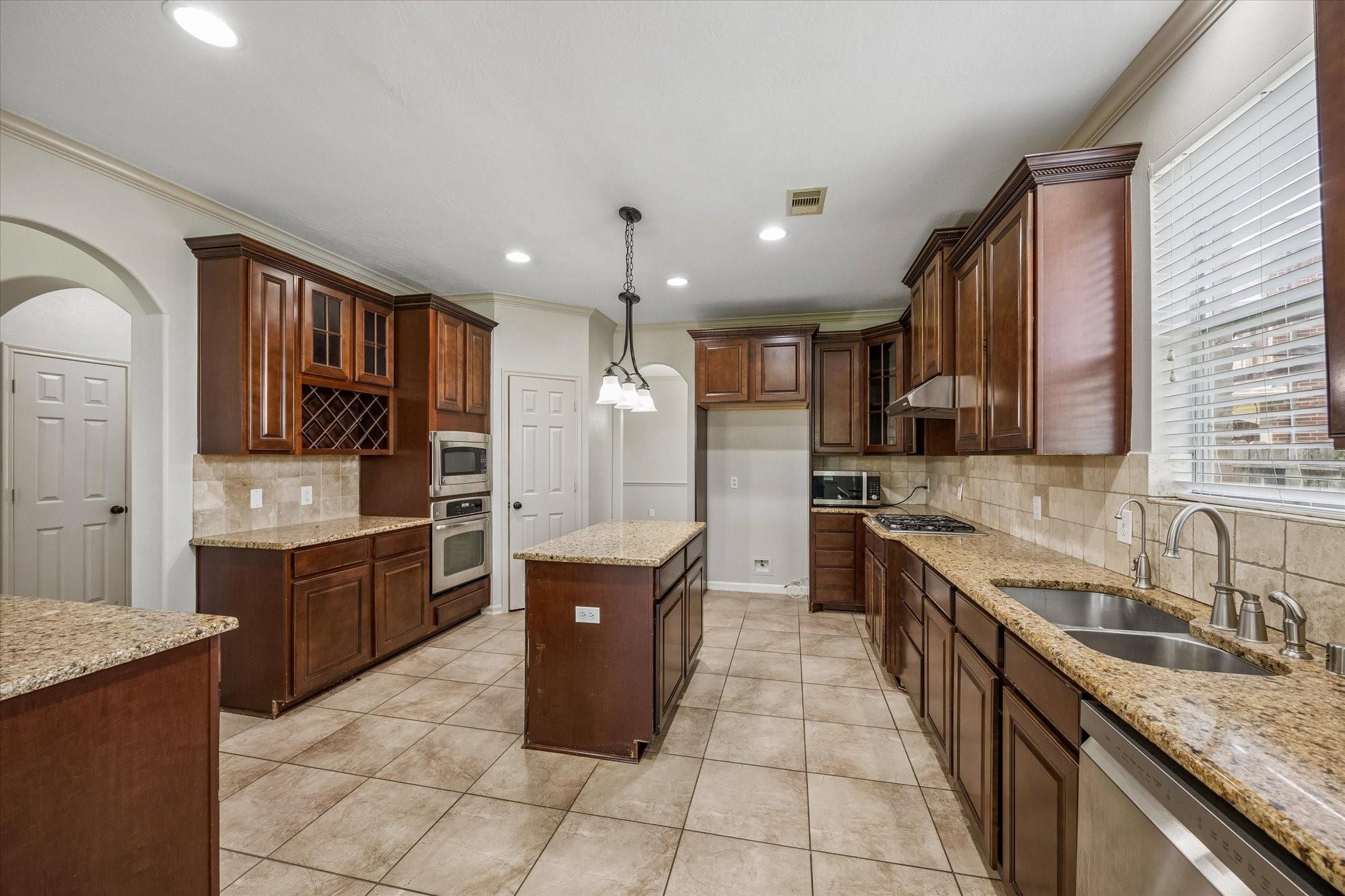 6302 Pepper Hollow Lane