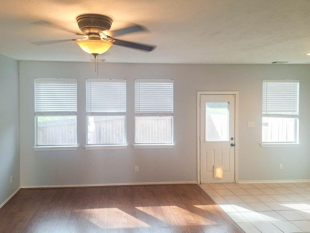 Photo of 27 Summerhaze Circle, The Woodlands, TX 77382 (MLS # 19816251)