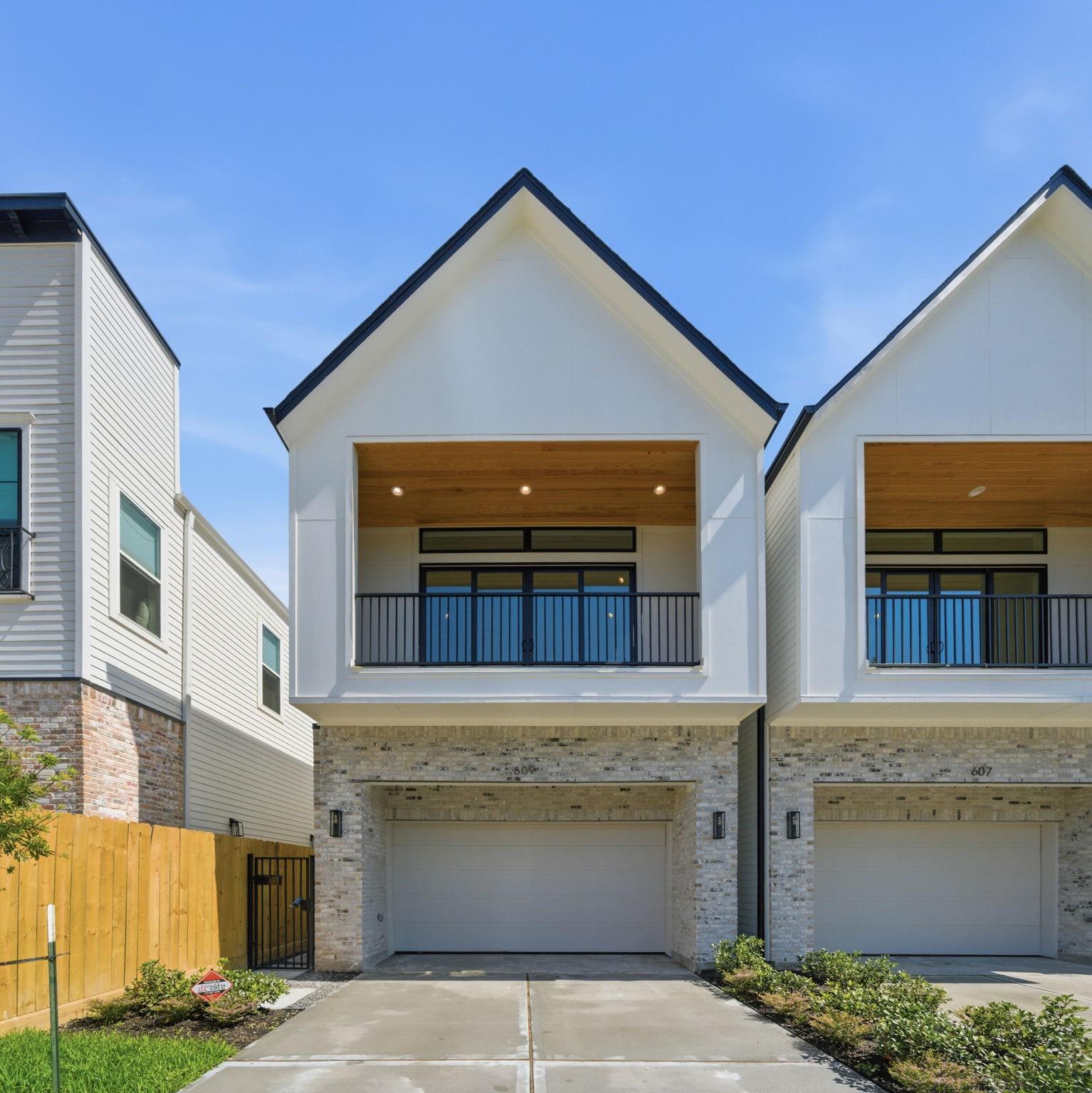 609 W 27th Street