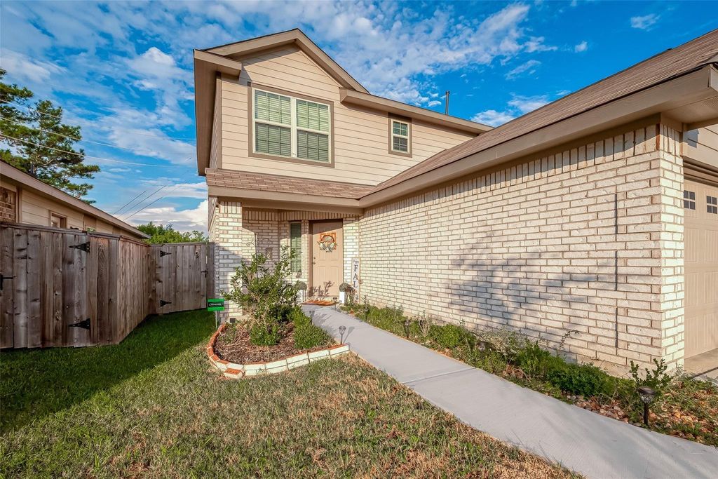 Photo of 4612 Peralta Heights Way, Porter, TX 77365 (MLS # 66152352)