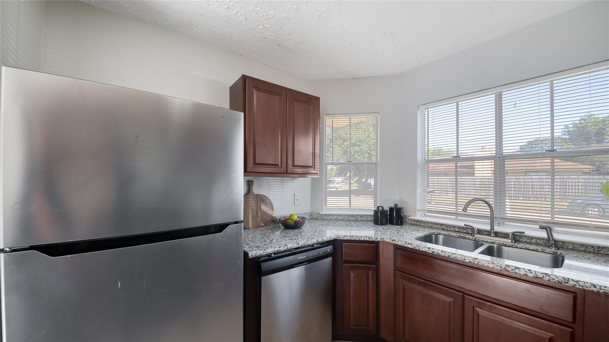 20627 Burwood Circle