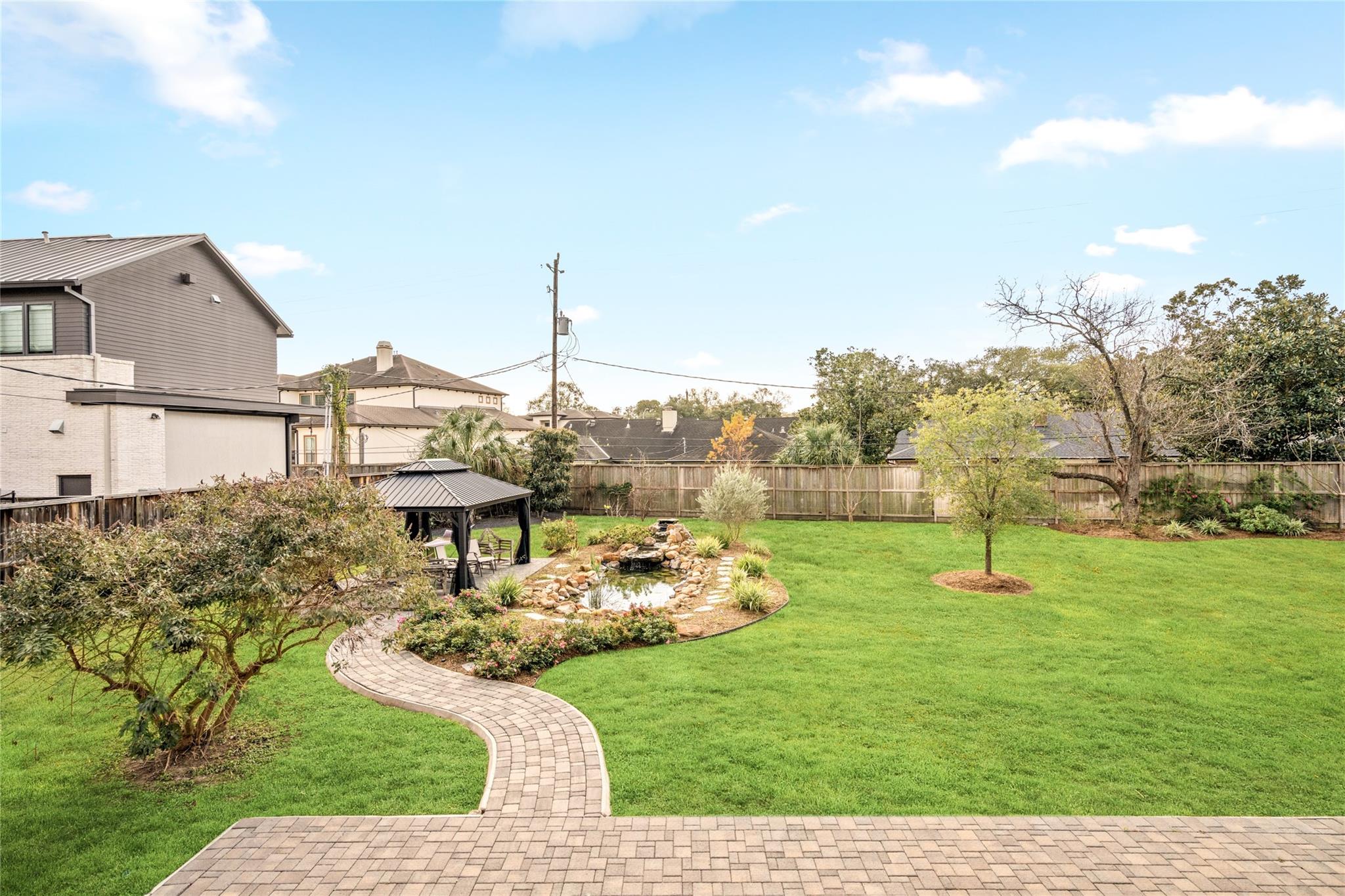 5319 Braesheather Drive