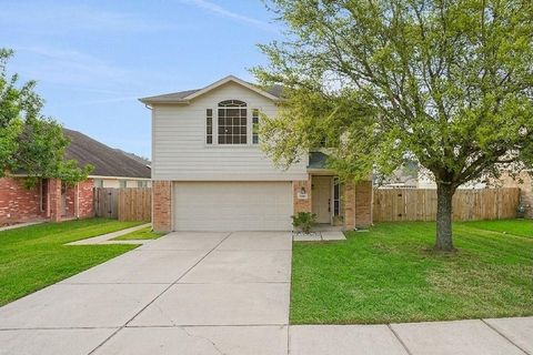 Homes For Sale - 8227 Montego Bay Drive<br/> Chambers County, Mont Belvieu, TX 77523