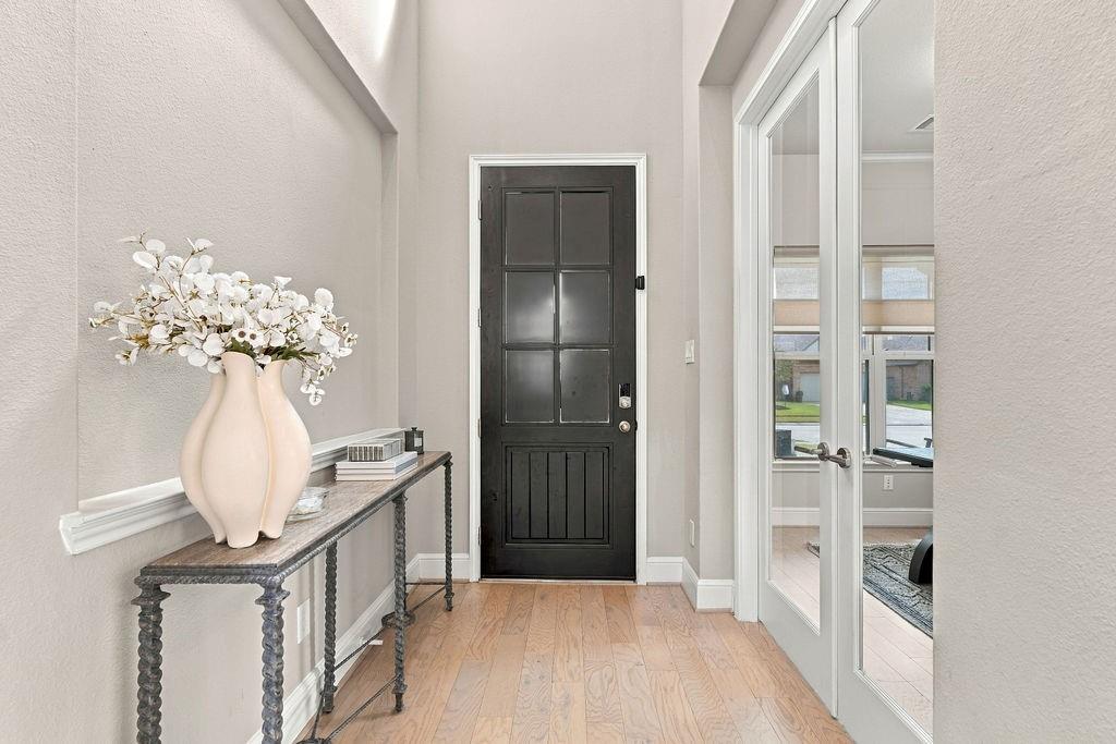 4919 Opal Sunset Court
