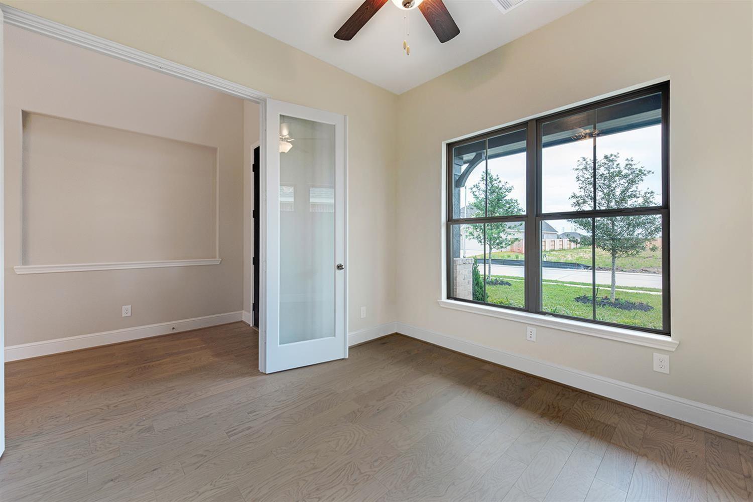 4919 Opal Sunset Court