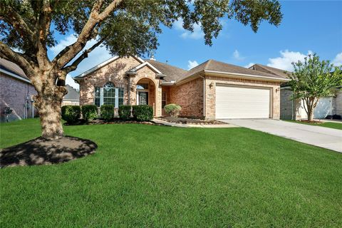 Photo of 25604 Southwood Oaks Court, Porter, TX 77365 (MLS # 24221902)