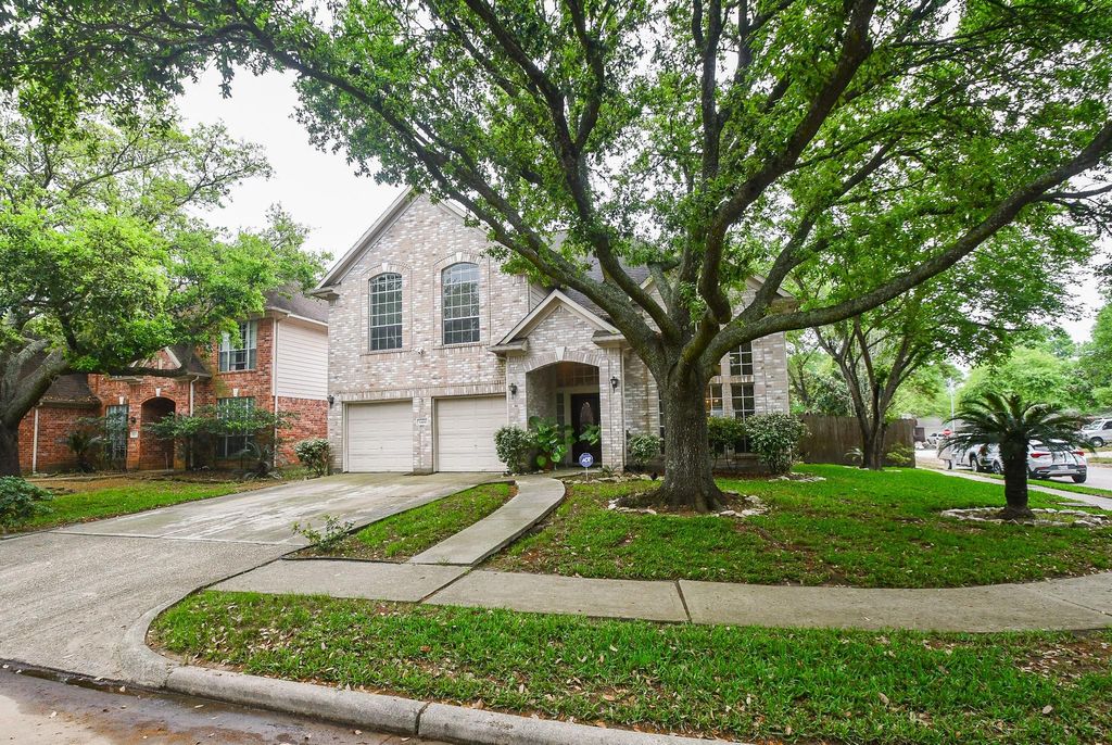 Photo of 5406 Atascocita Timbers Corner N, Humble, TX 77346 (MLS # 23455008)