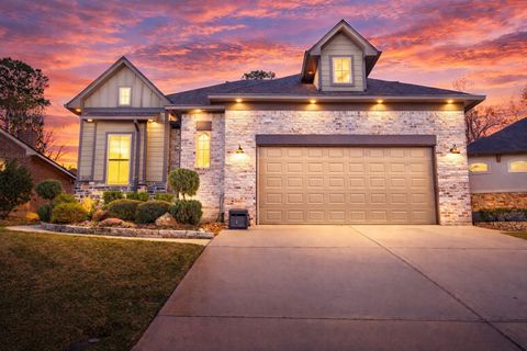 Photo of 12379 Pebble View Drive, Conroe, TX 77304 (MLS # 44983781)