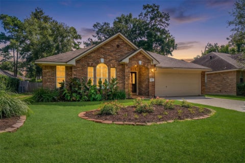 Photo of 118 S Merryweather Circle, The Woodlands, TX 77384 (MLS # 51203102)
