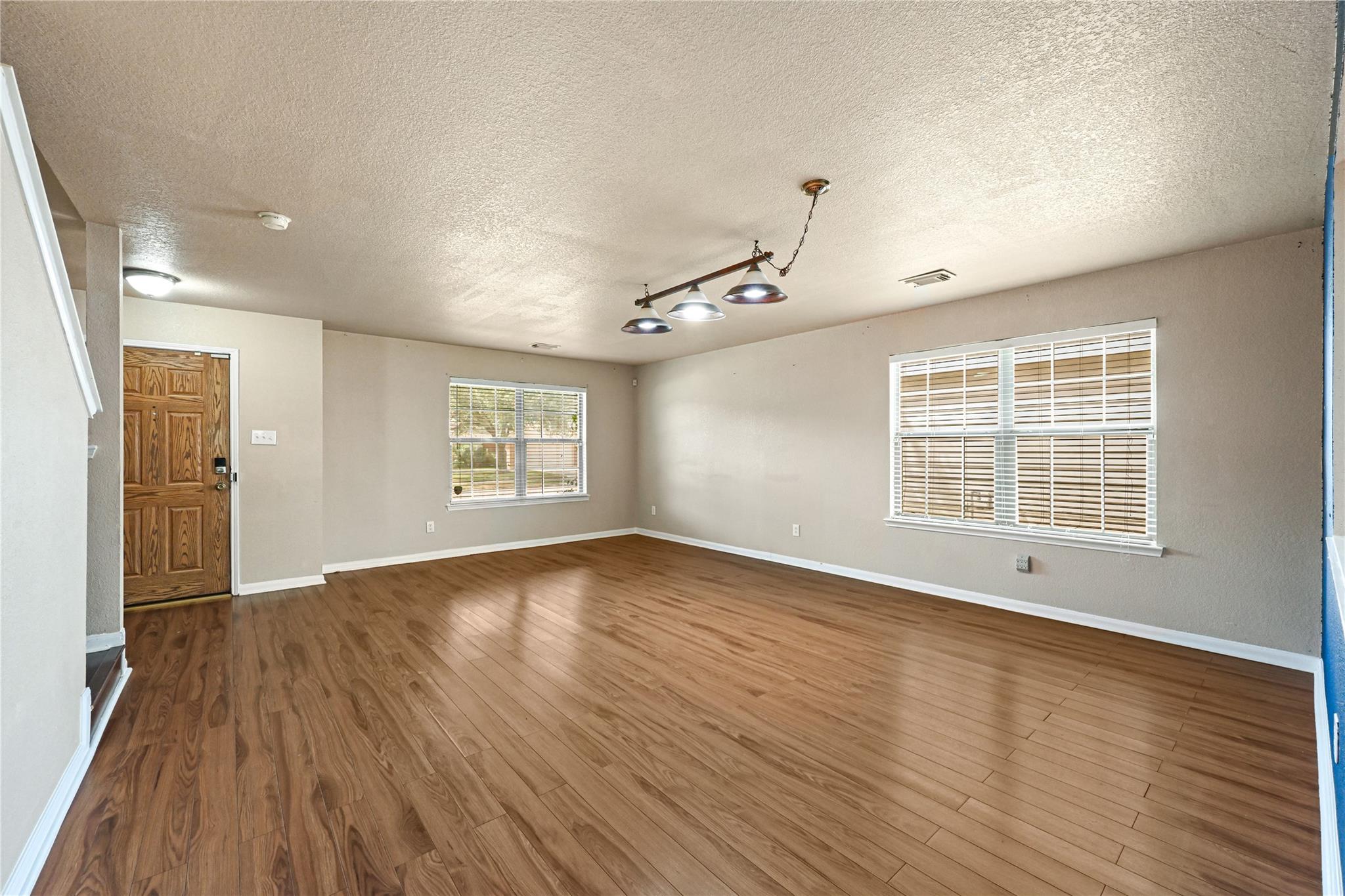 15822 Kings Cypress Lane