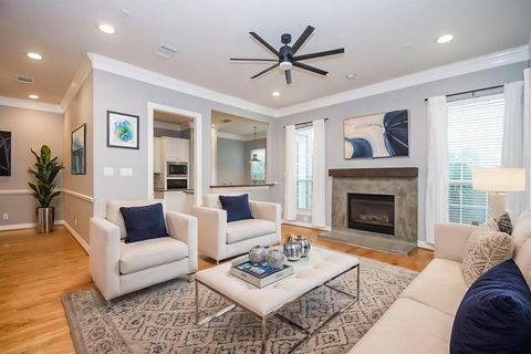 2806 Bering Drive Houston TX 77057