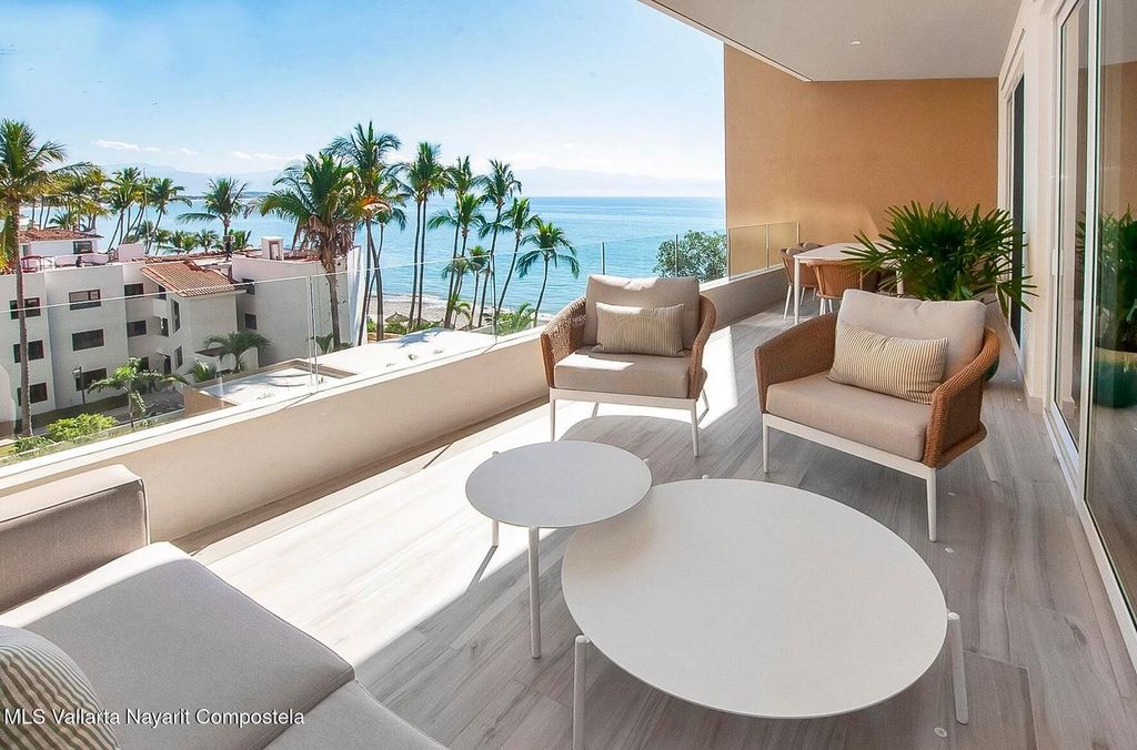 Photo of 829 Avenida De Los Picos #405, MO 63732 (MLS # 84794540)