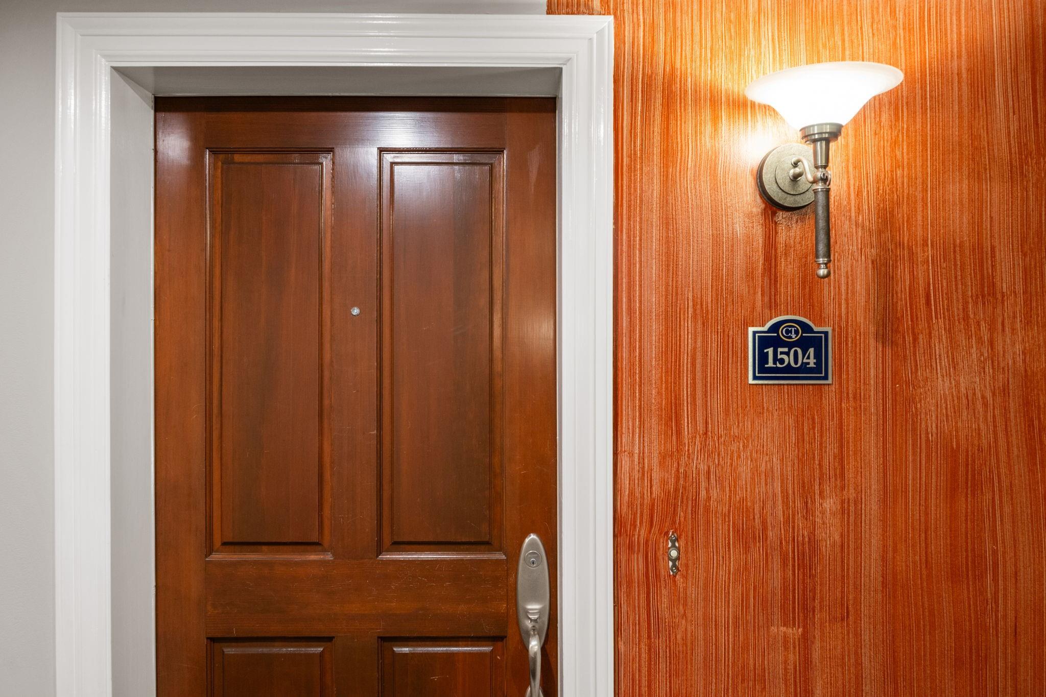 914 Main Street 1504