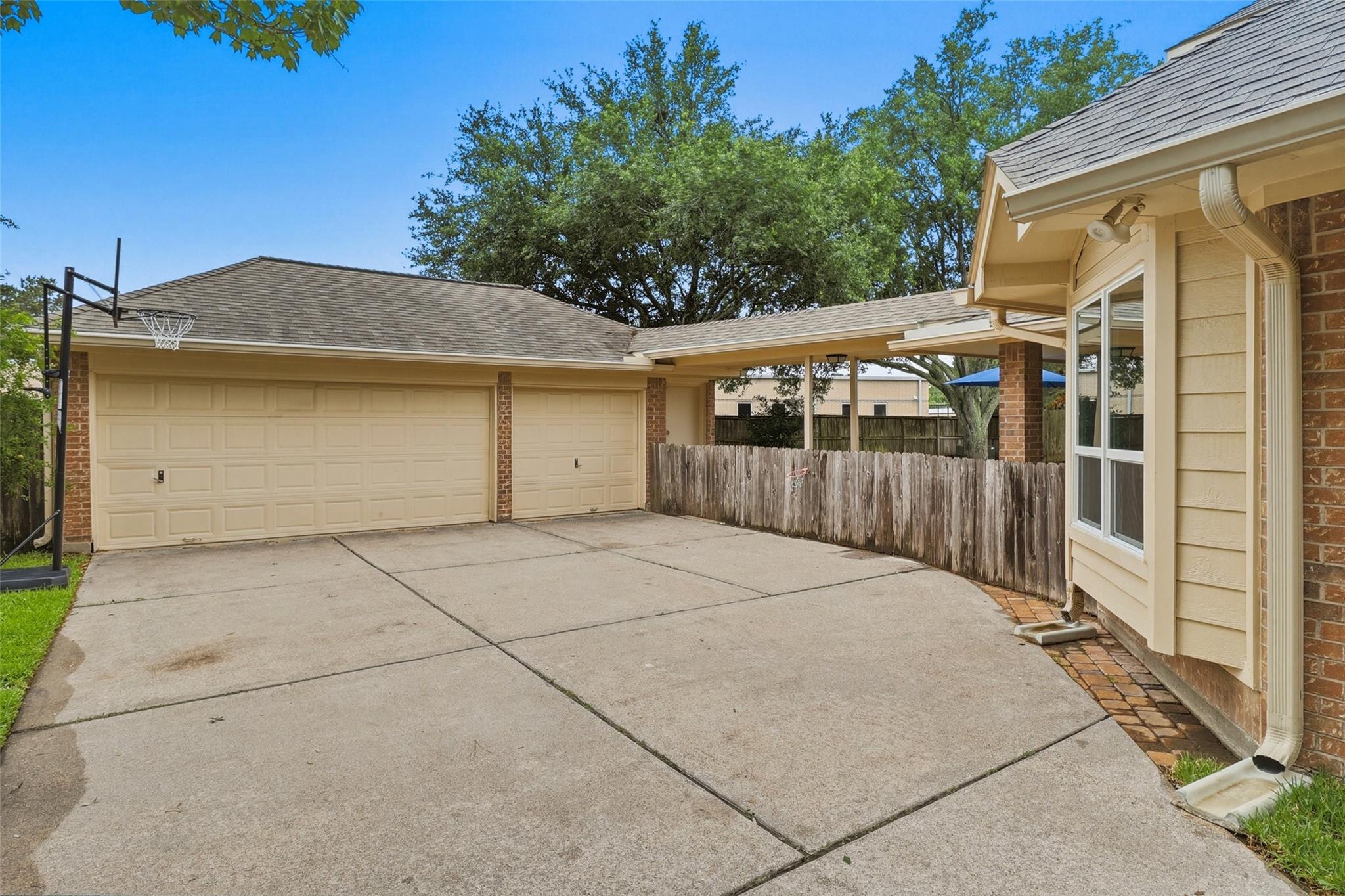 23211 Fallmist Court