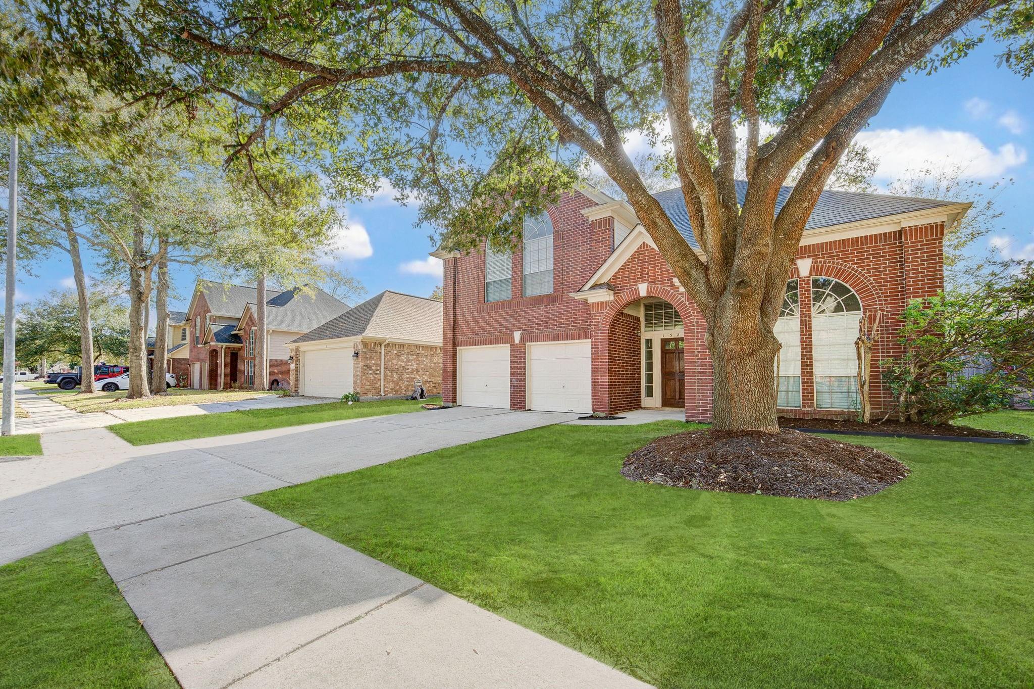 1326 Chesterpoint Drive