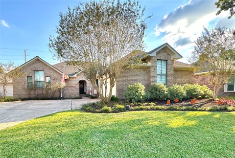 Photo of 614 Mistycreek Drive, Richmond, TX 77406 (MLS # 53292267)