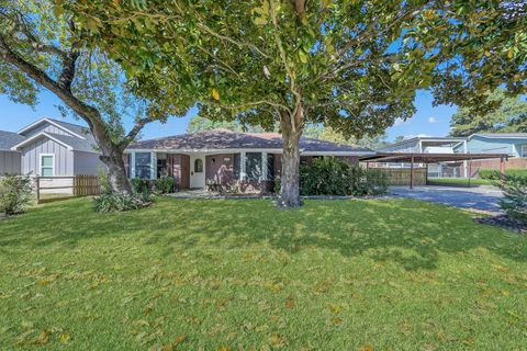 15031 Conroe Bay Boulevard Willis TX 77318