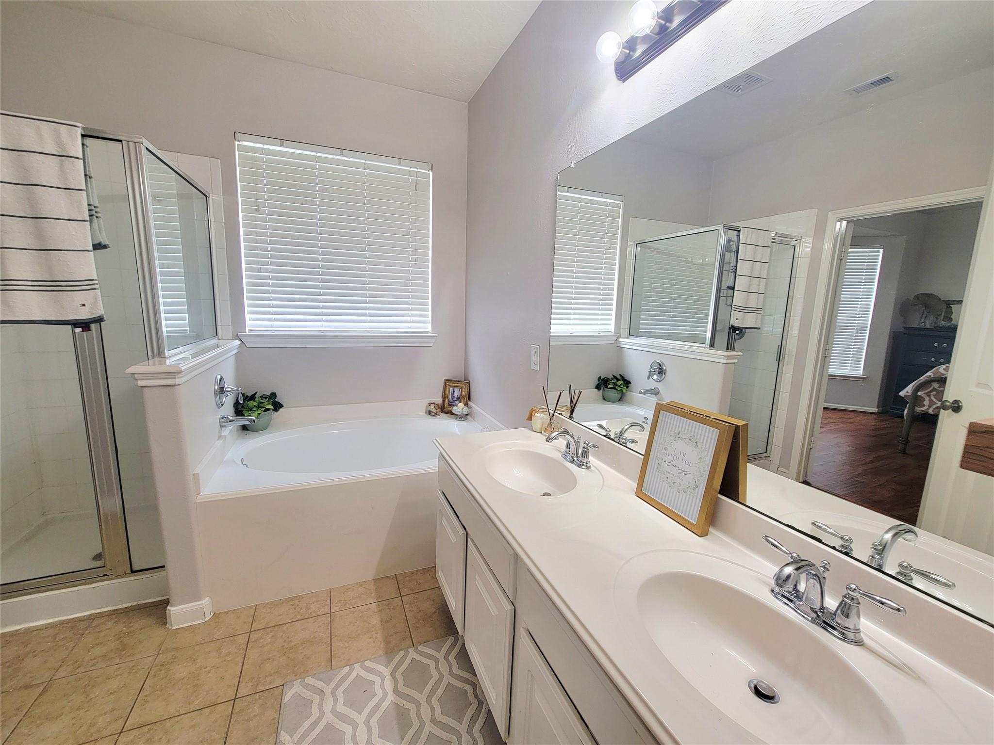 8811 Henrico Lane