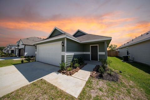 Photo of 2532 Hawks Eye Drive, Conroe, TX 77301 (MLS # 68874021)