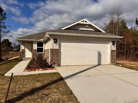 Photo of 106 Road 5102l, Cleveland, TX 77327 (MLS # 71188866)