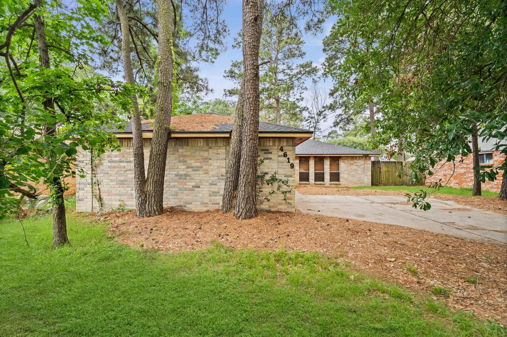 4619 Whispering Rock Lane