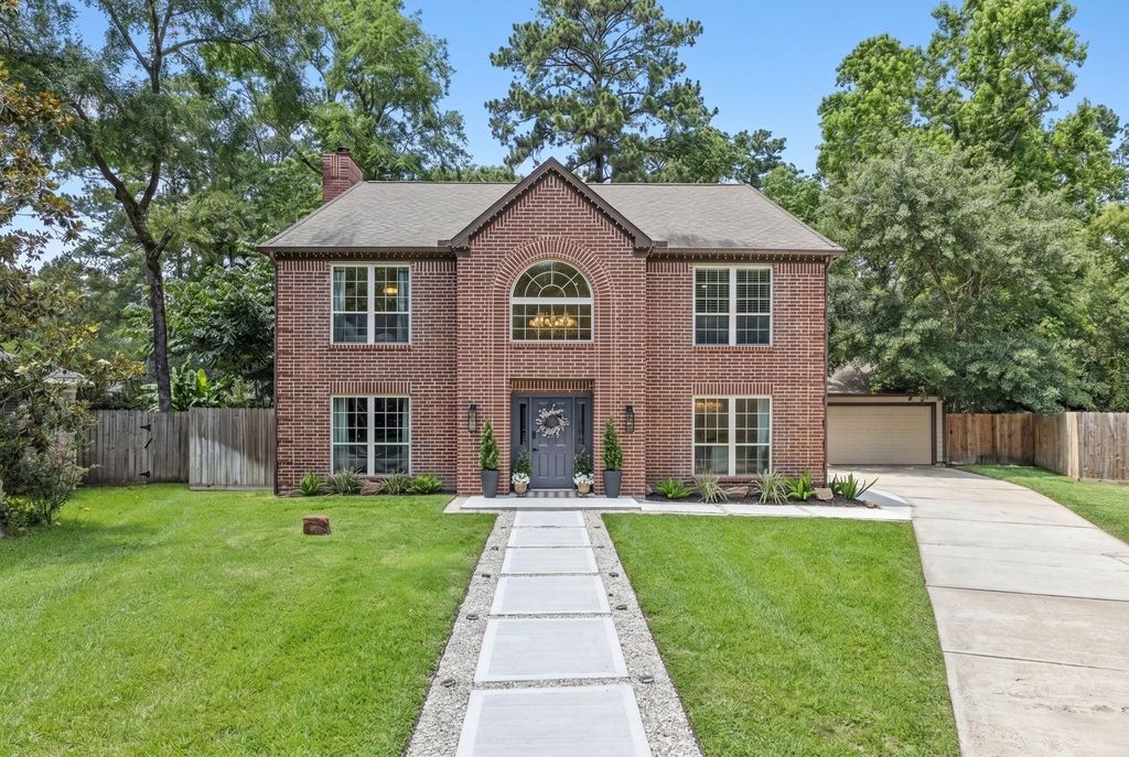 Photo of 129 N Rainbow Ridge Circle, The Woodlands, TX 77381 (MLS # 83297284)