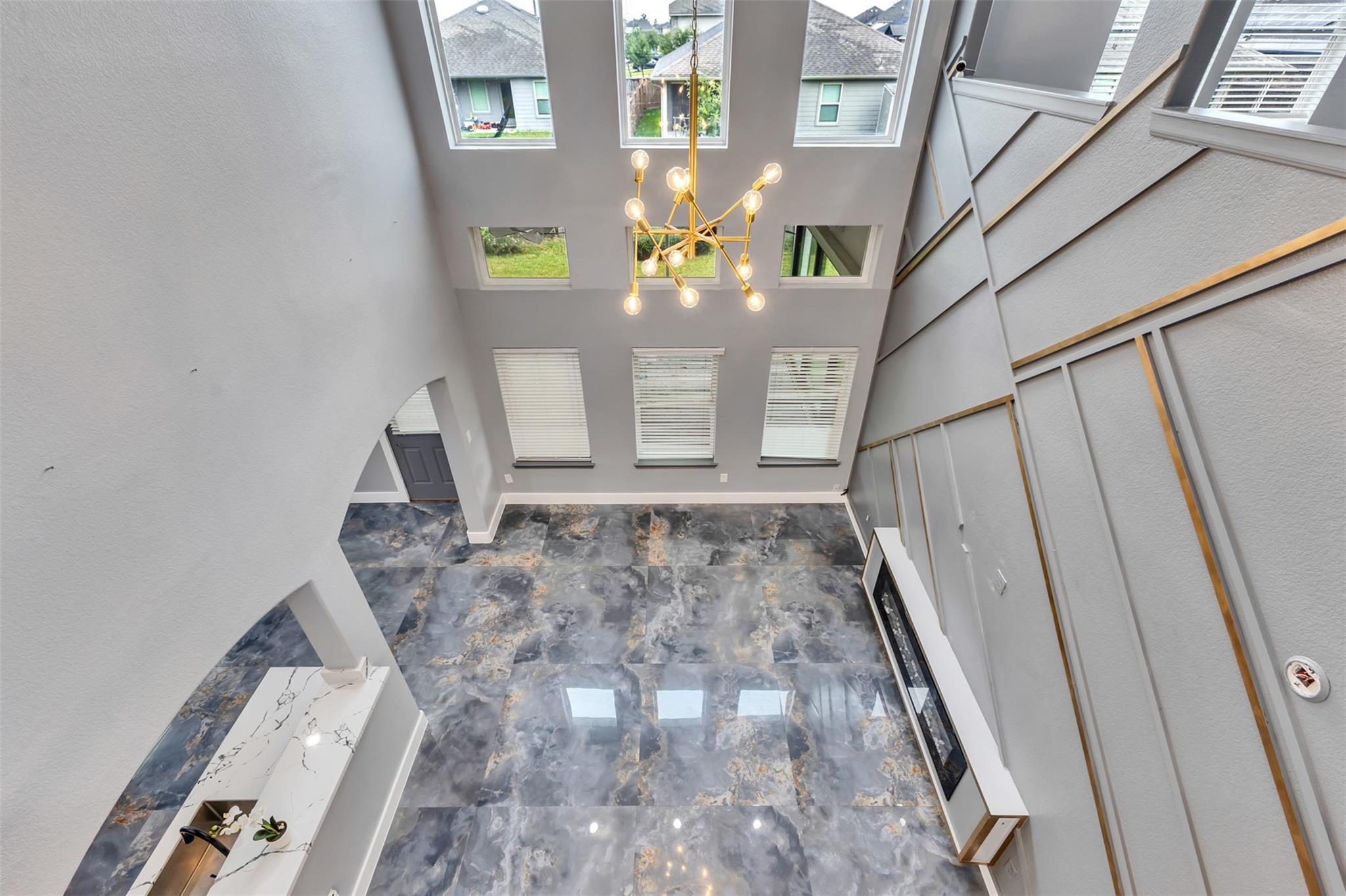 12119 Golden Oasis Lane