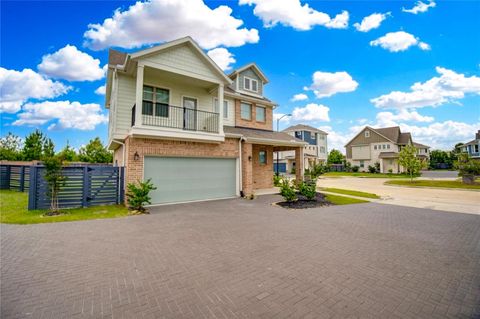 Photo of 18815 River Overlook Court, Cypress, TX 77433 (MLS # 83269482)