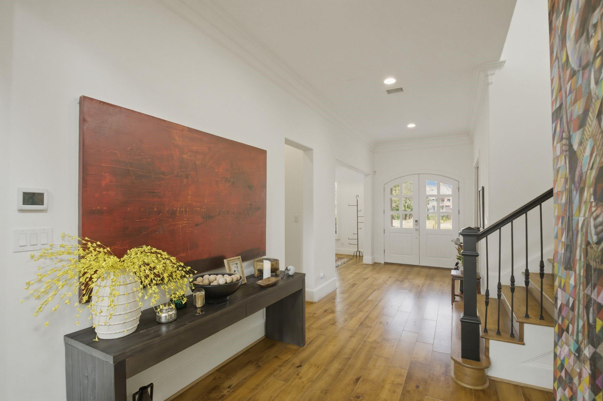 27 Johnathan Landing Ct Court