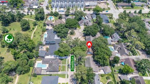 Tiny photo for 915 Chantilly Lane, Houston, TX 77018 (MLS # 82480983)