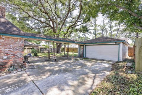 Tiny photo for 915 Chantilly Lane, Houston, TX 77018 (MLS # 82480983)