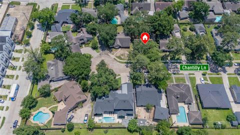 Tiny photo for 915 Chantilly Lane, Houston, TX 77018 (MLS # 82480983)