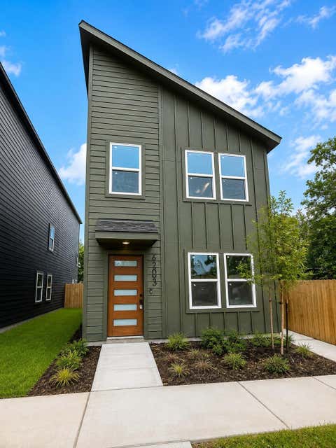 Photo of 4307 Plaag Street, Houston, TX 77016 (MLS # 34028655)