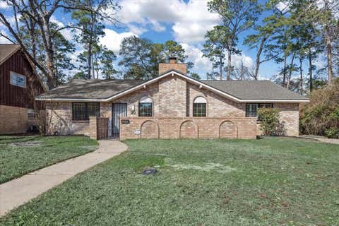 Homes For Rent - 20 Woody Creek Drive<br/> Conroe, TX 77301