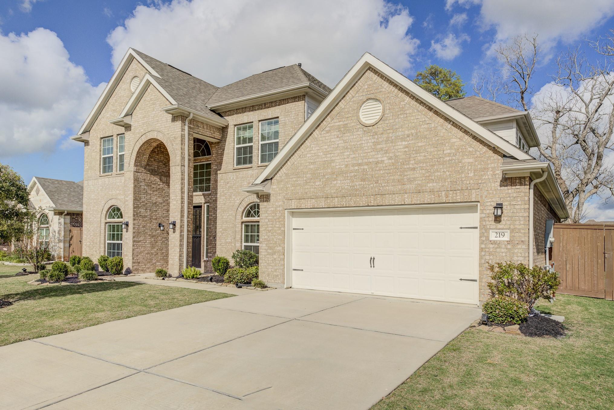 219 Bentwater Lane