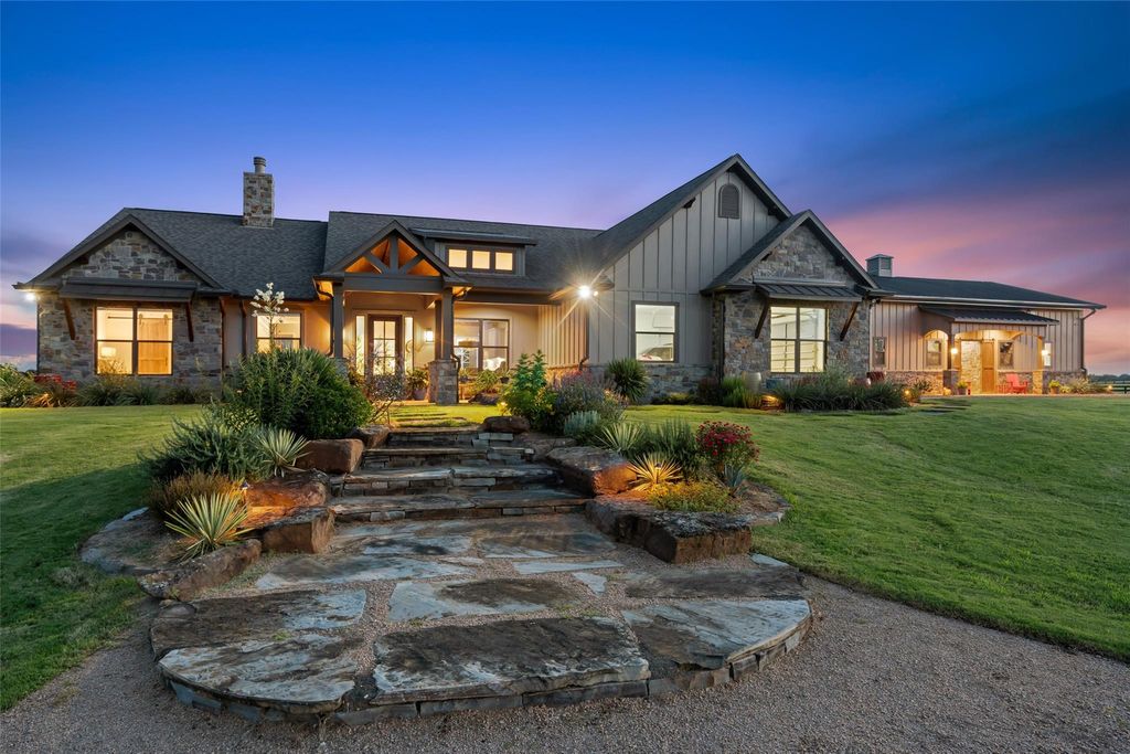 Photo of 30163 High Spirit Ranch Road, Hempstead, TX 77445 (MLS # 33386347)