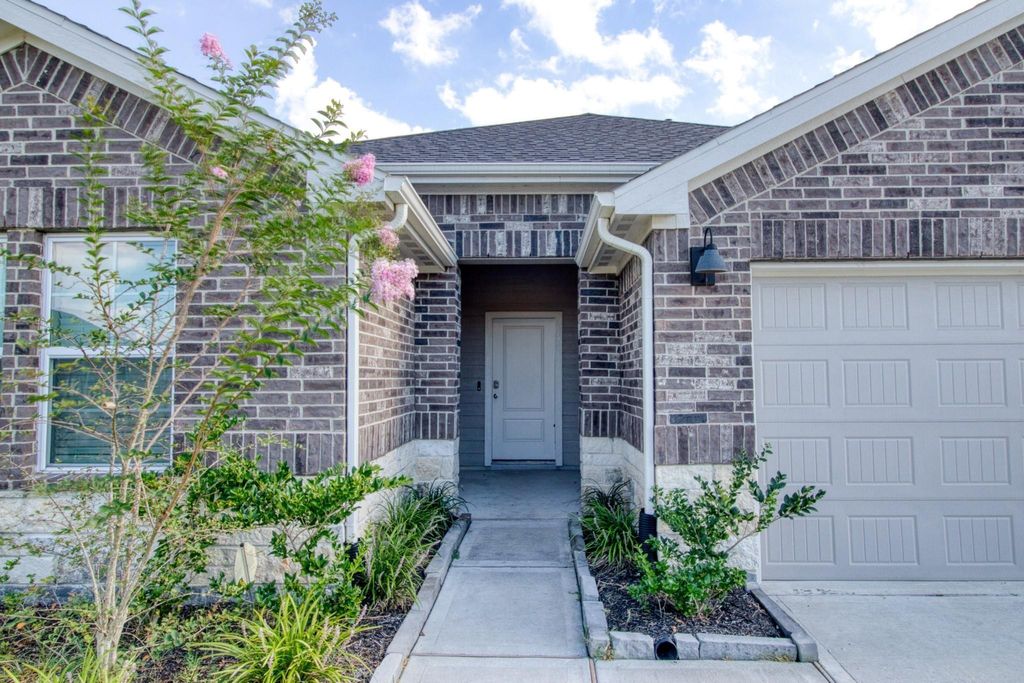 Photo of 9709 Madison Avenue, Texas City, TX 77591 (MLS # 10353089)