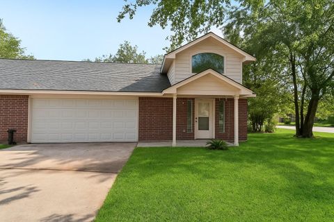 Photo of 100 Westpark Drive #1, Conroe, TX 77304 (MLS # 5989183)
