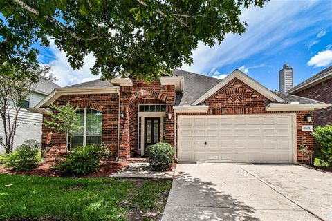 Photo of 2607 Easton Springs Court, Pearland, TX 77584 (MLS # 69744321)