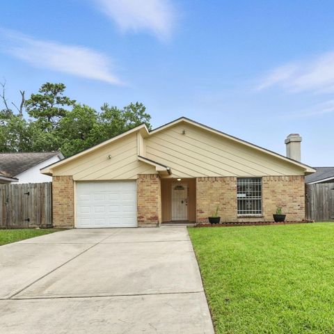 Photo of 8611 Valley Ledge Drive, Houston, TX 77078 (MLS # 39624517)
