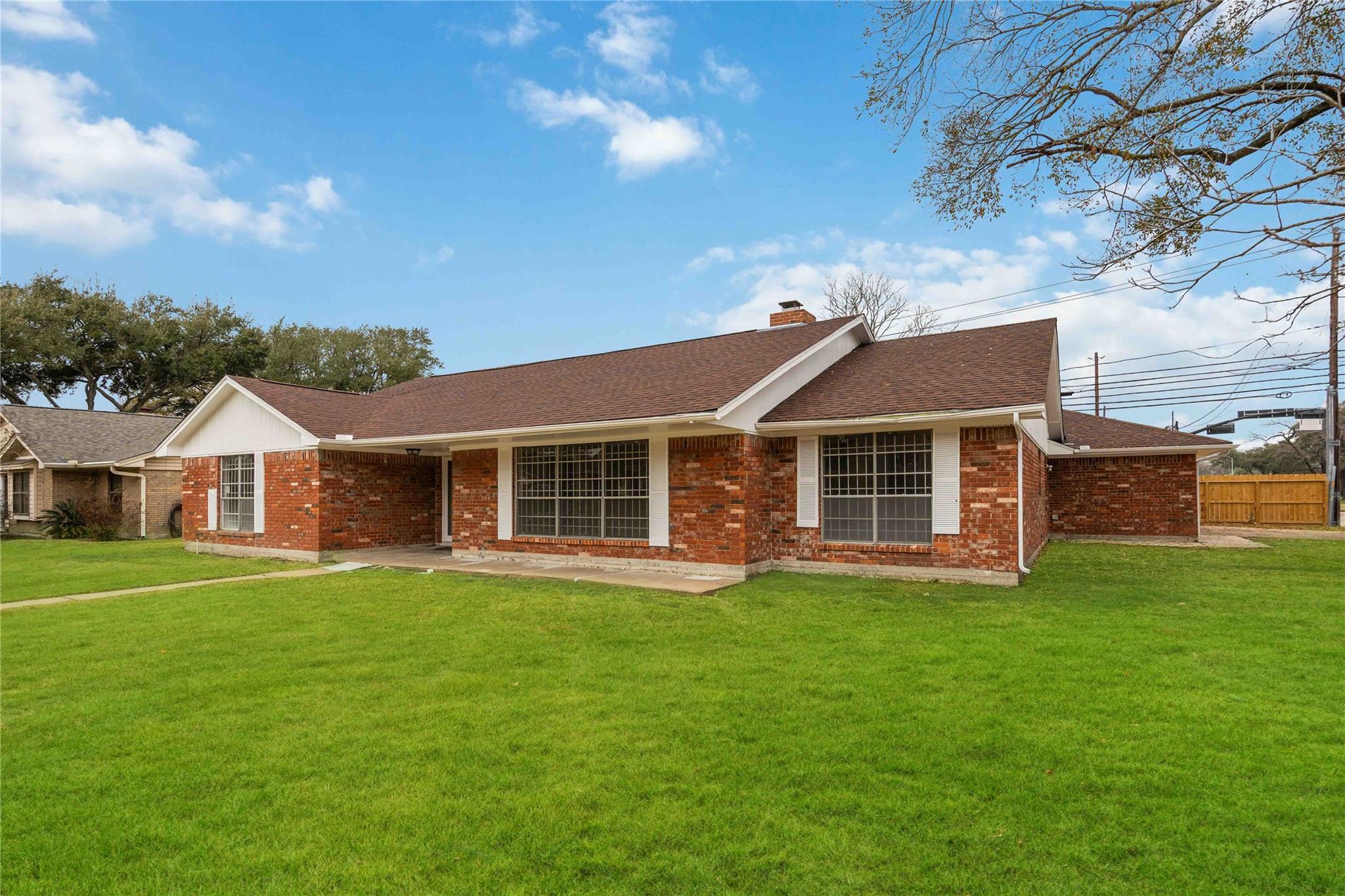 4800 Burning Tree Drive