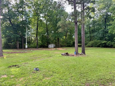 505 Ivanhoe Drive W Woodville TX 75979