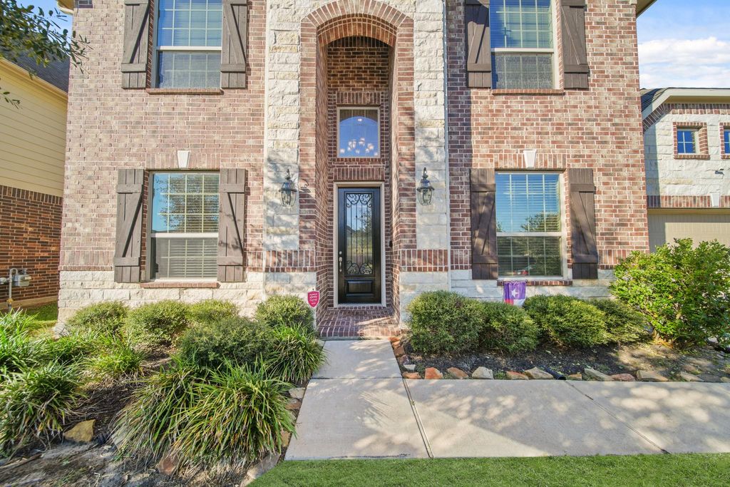 Photo of 3627 Pasteur Lane, Iowa Colony, TX 77583 (MLS # 45694674)