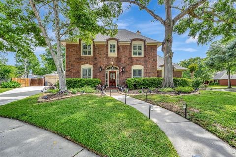 Photo of 15211 Redwood Run Court, Houston, TX 77062 (MLS # 64999382)