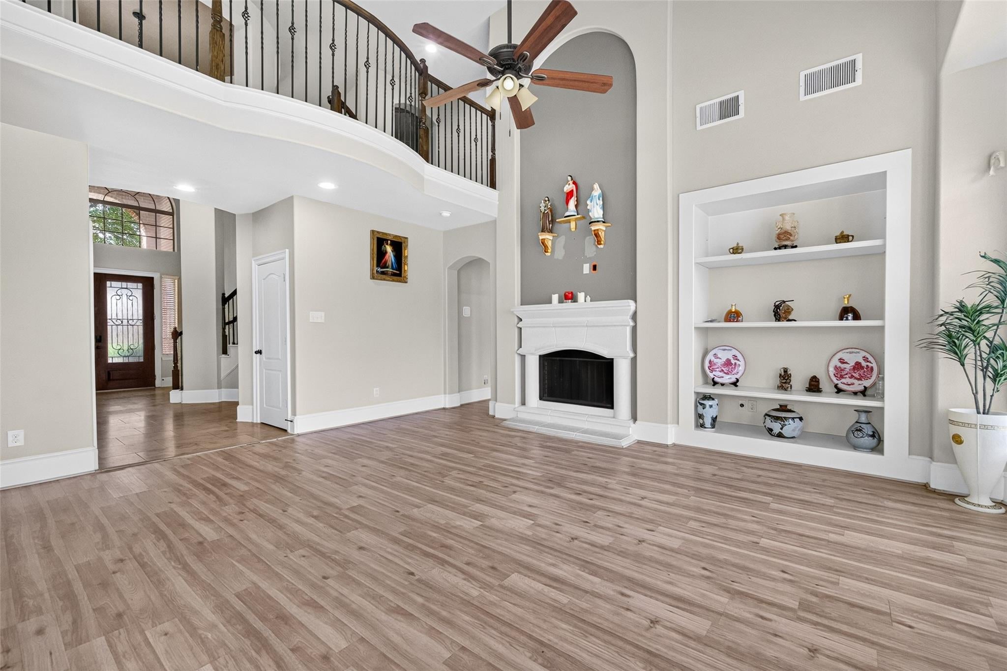 9439 Emerald Lakes Drive
