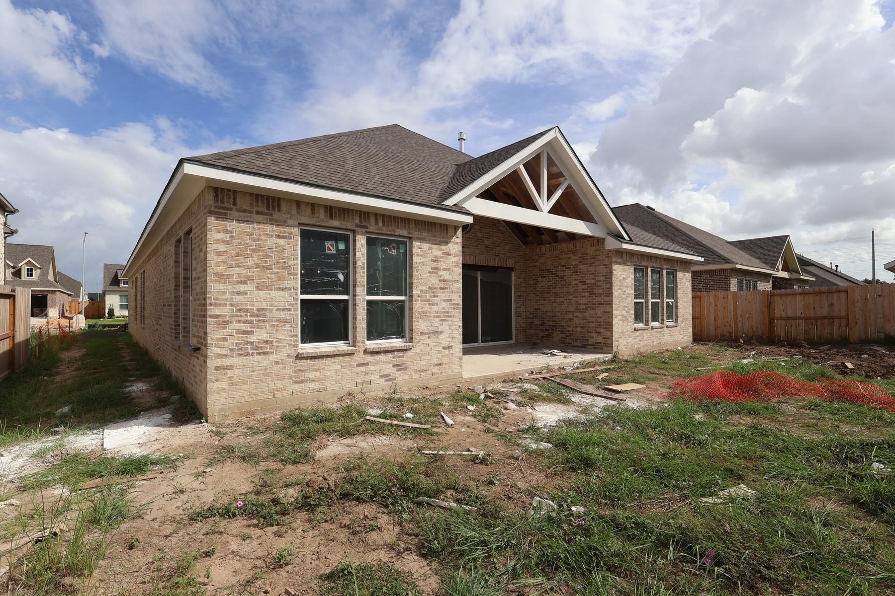 1818 S Wildflower Drive