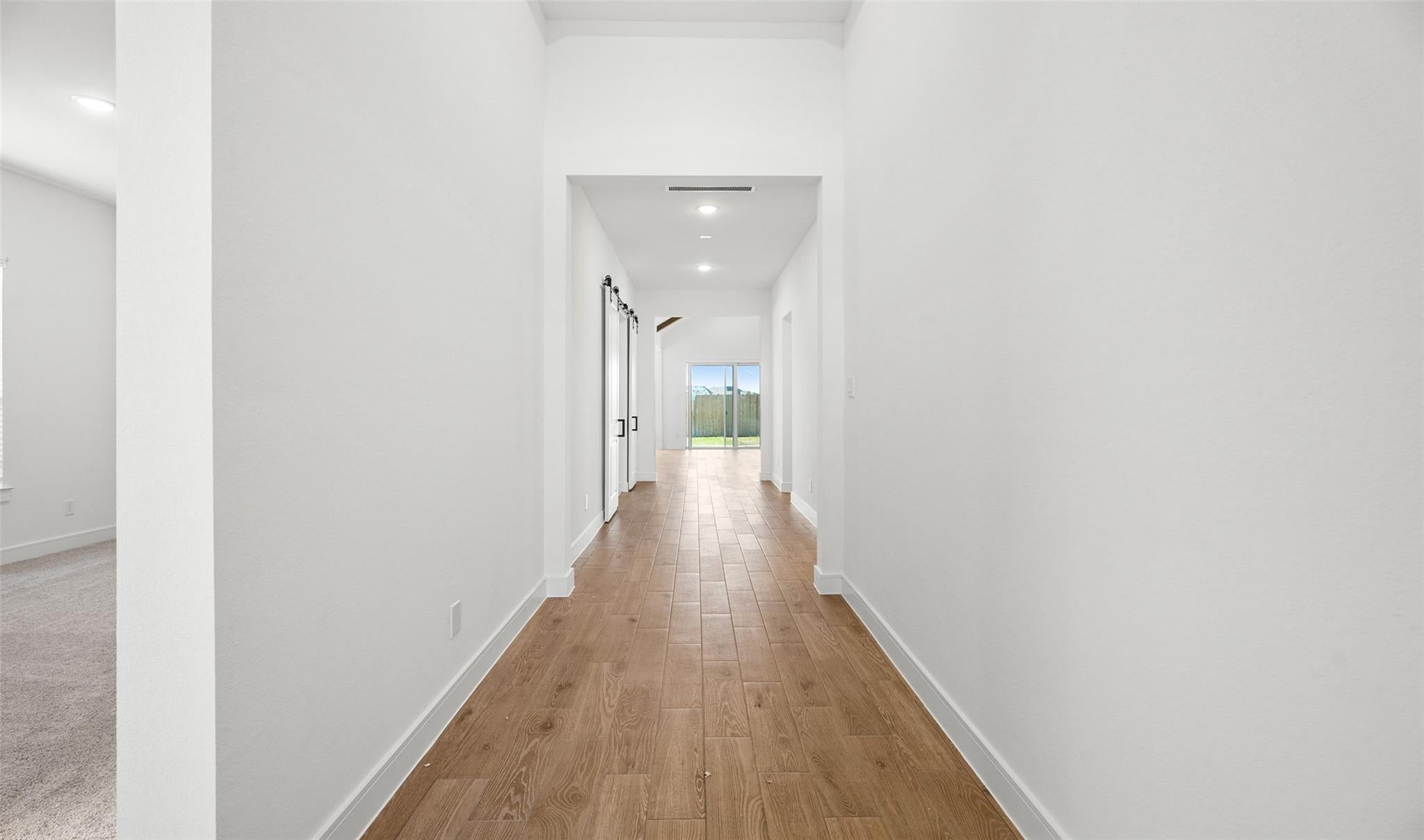 1818 S Wildflower Drive