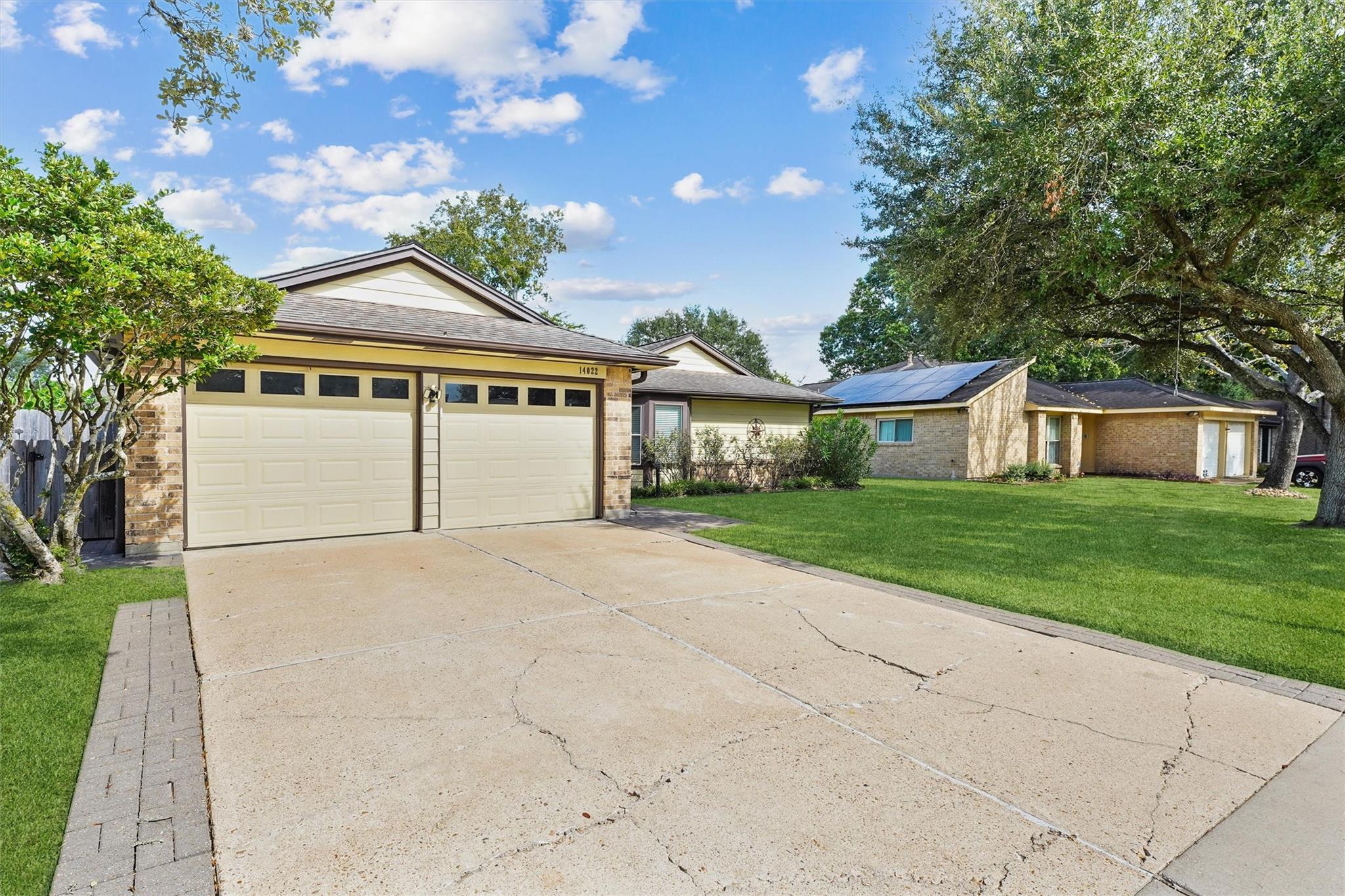 14022 Kathi Lynn Lane