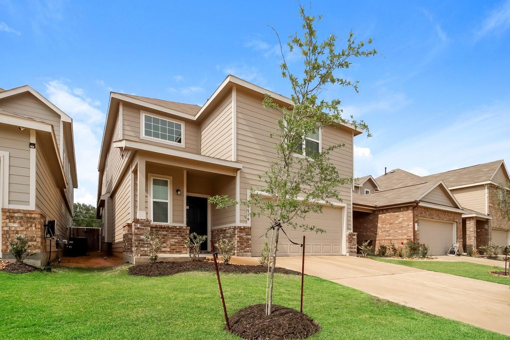 Photo of 24530 Lorenzo Glaze Trail, Katy, TX 77493 (MLS # 47425303)