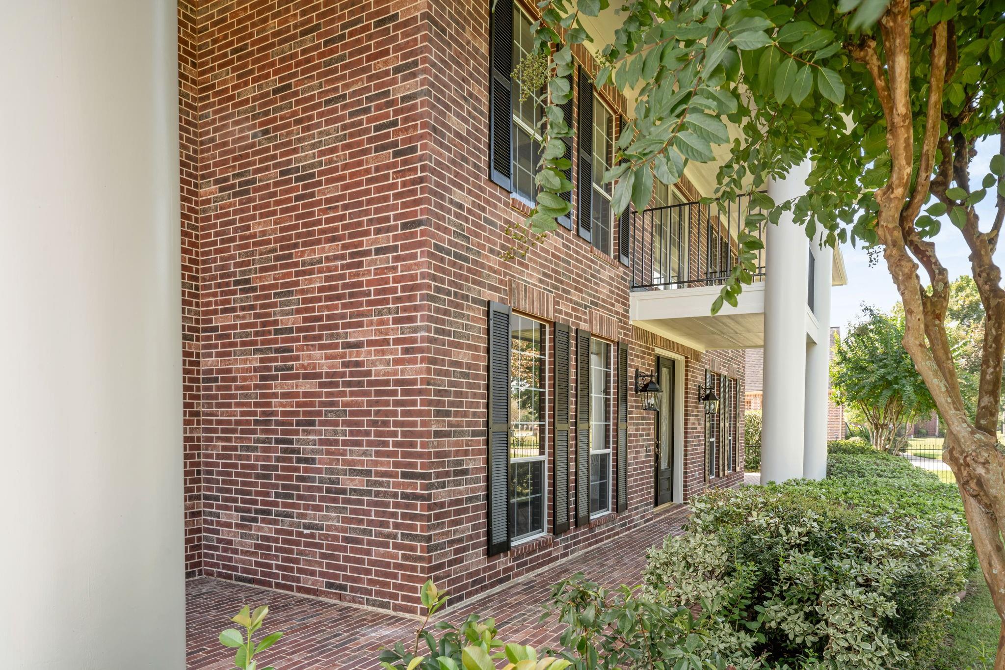 4511 Pine Landing Drive